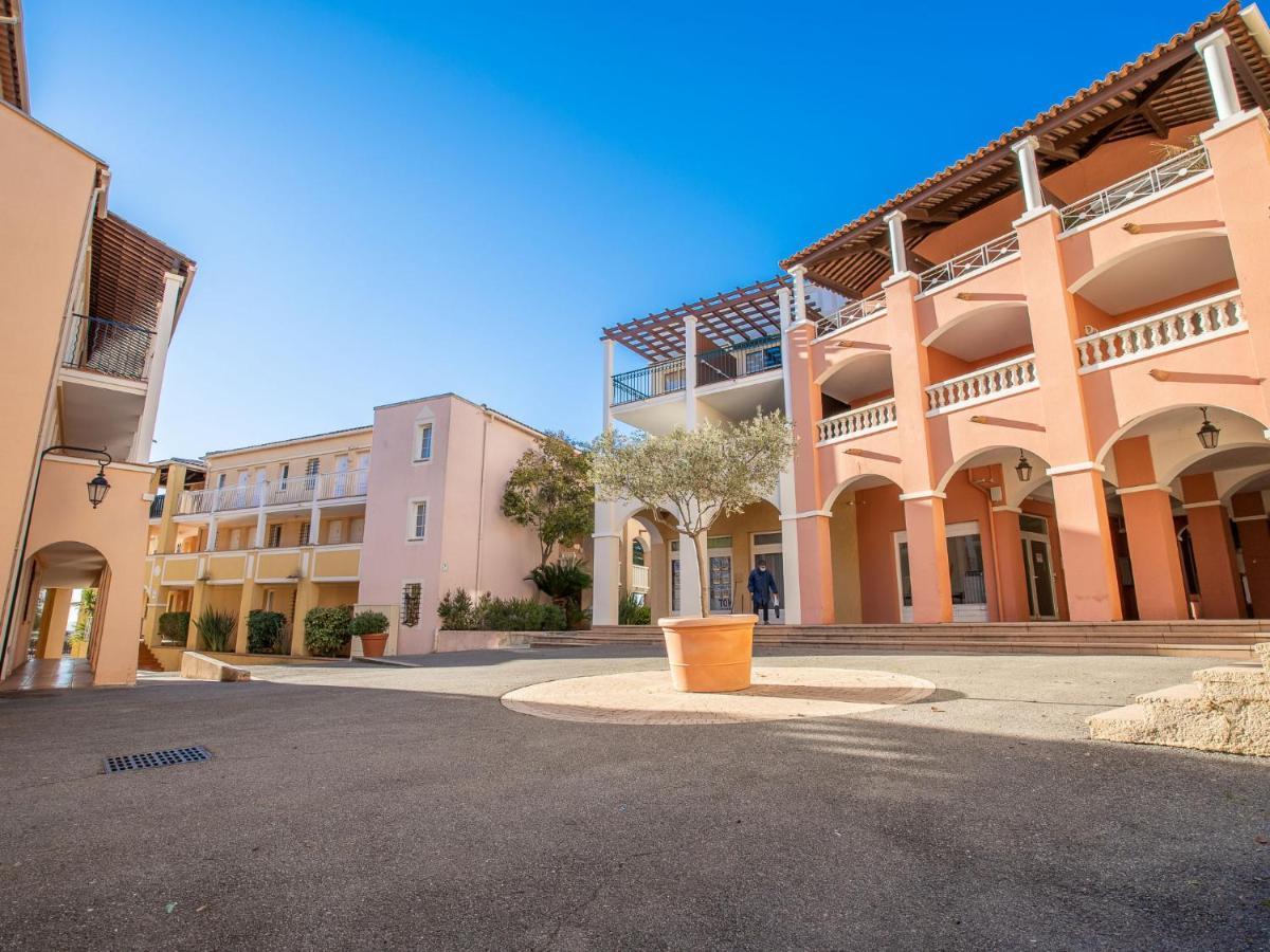 Apartment Village Cap Esterel - L'Esquinade-32 By Interhome Saint-Raphaël Exteriör bild