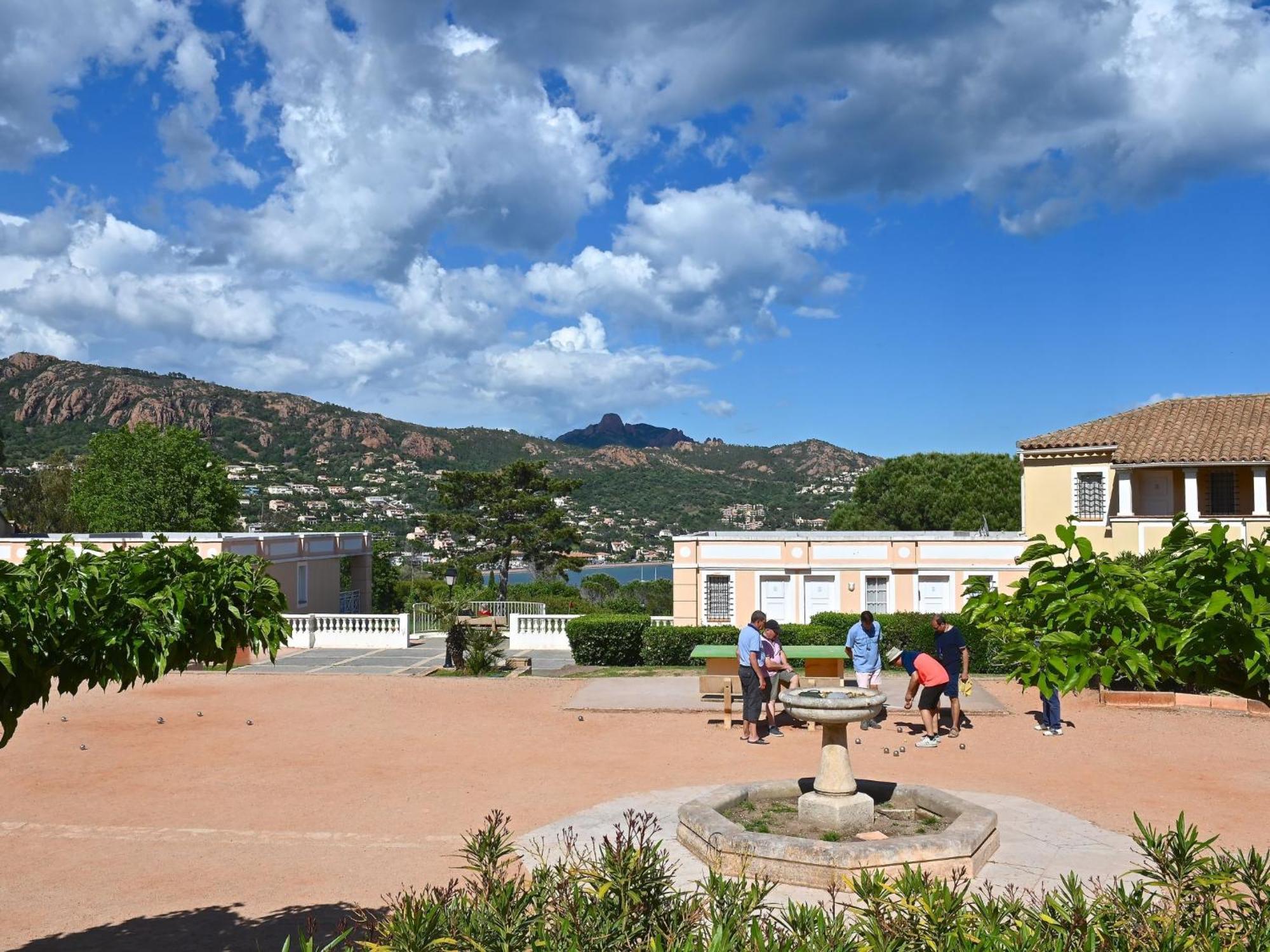 Apartment Village Cap Esterel - L'Esquinade-32 By Interhome Saint-Raphaël Exteriör bild